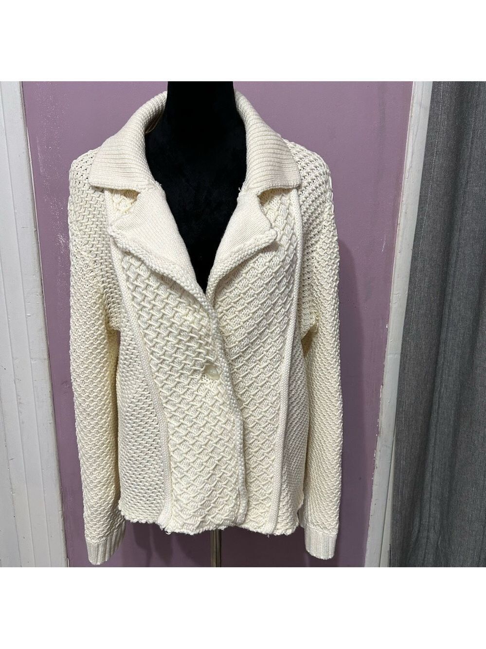 Anthropologie Maeve Cardigan Womans Size Large Cream Blue Cable Knit One Button